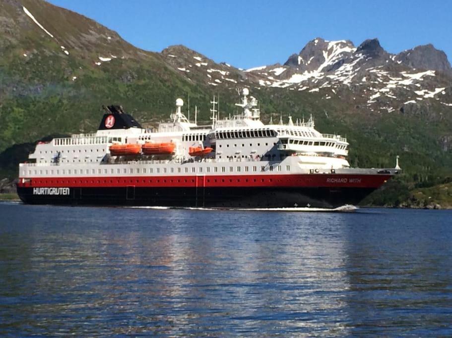 Lofoten And Vesteralen Kveldro Myrland Esterno foto